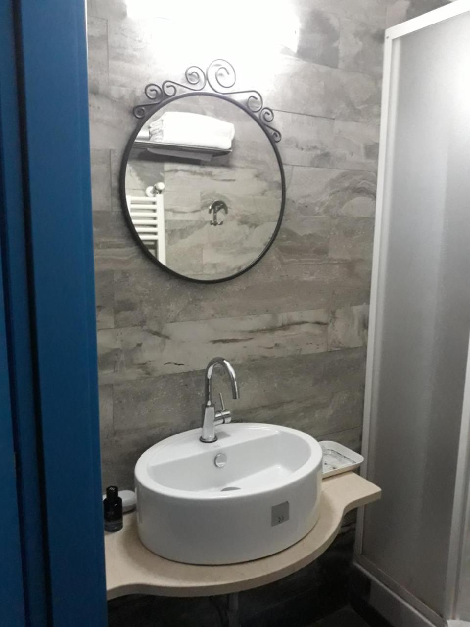Sira House Milano Hotell Eksteriør bilde